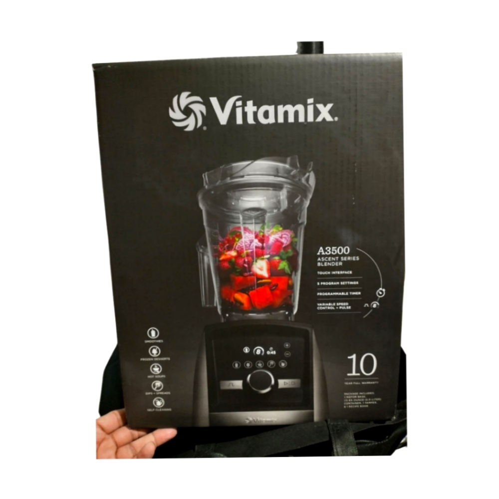Vitamix A3500 with food processor
